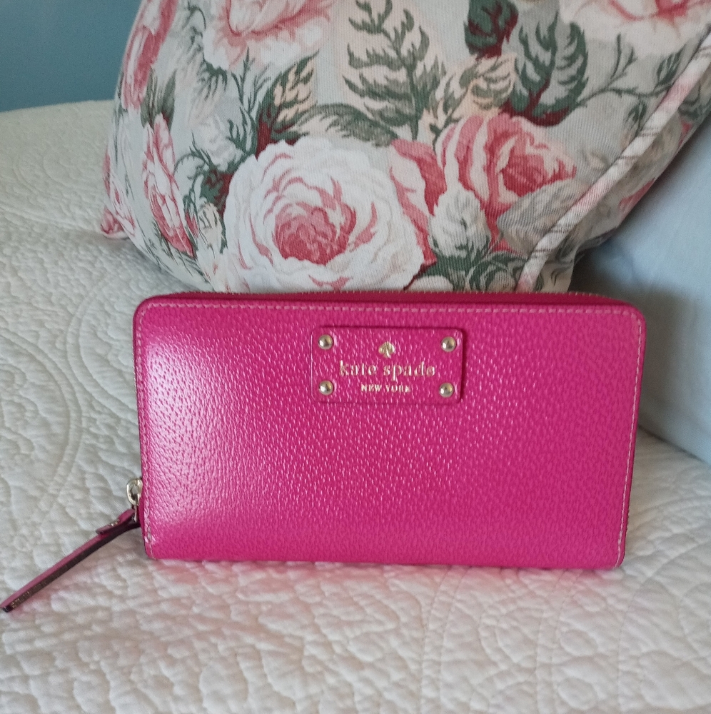 Kate Spade Pink Wellesley Wallet